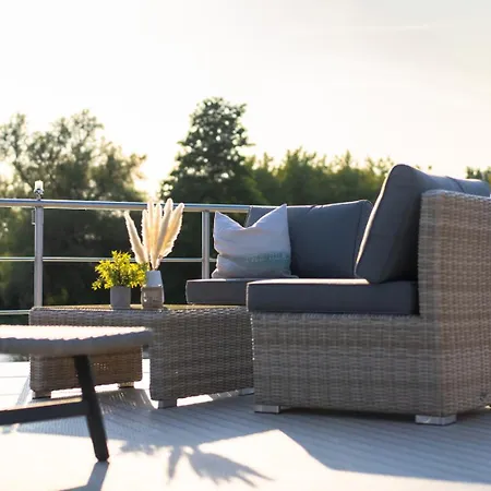 Lieblingsplatz Parey - Hausboot-Classic * Elbe-Parey